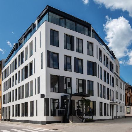 Piano Apartments - Licity Zilina Luaran gambar